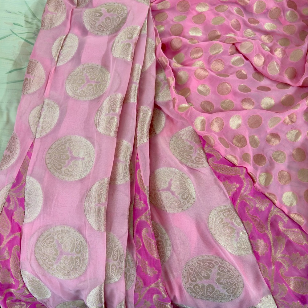 Pink and Gold Patterned Saree Prepleated 
Petticoat attached